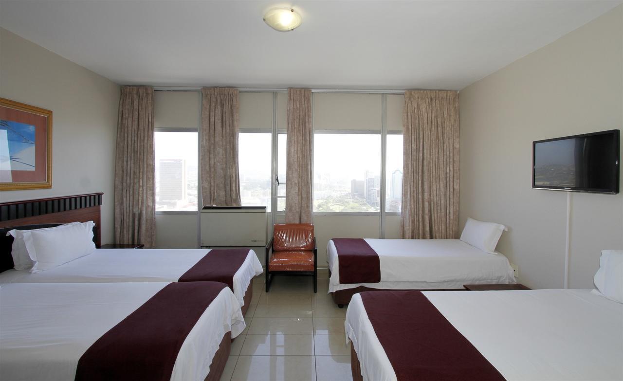 Coastlands Durban Self Catering Holiday Apartments Екстер'єр фото