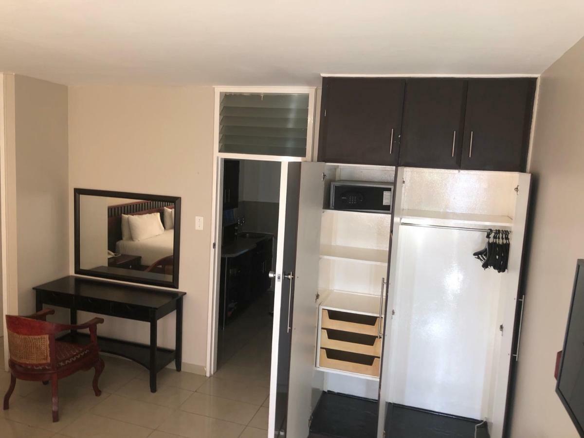 Coastlands Durban Self Catering Holiday Apartments Екстер'єр фото
