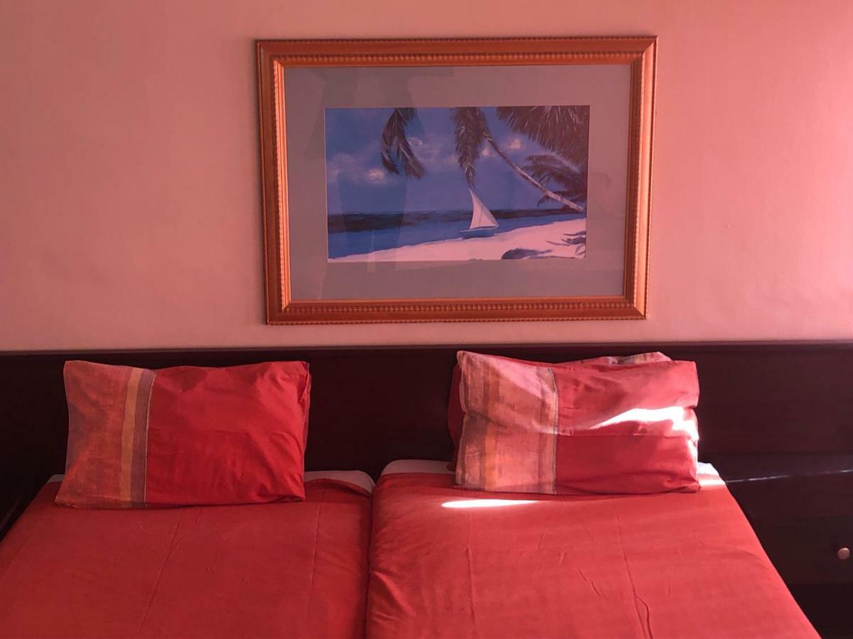 Coastlands Durban Self Catering Holiday Apartments Екстер'єр фото