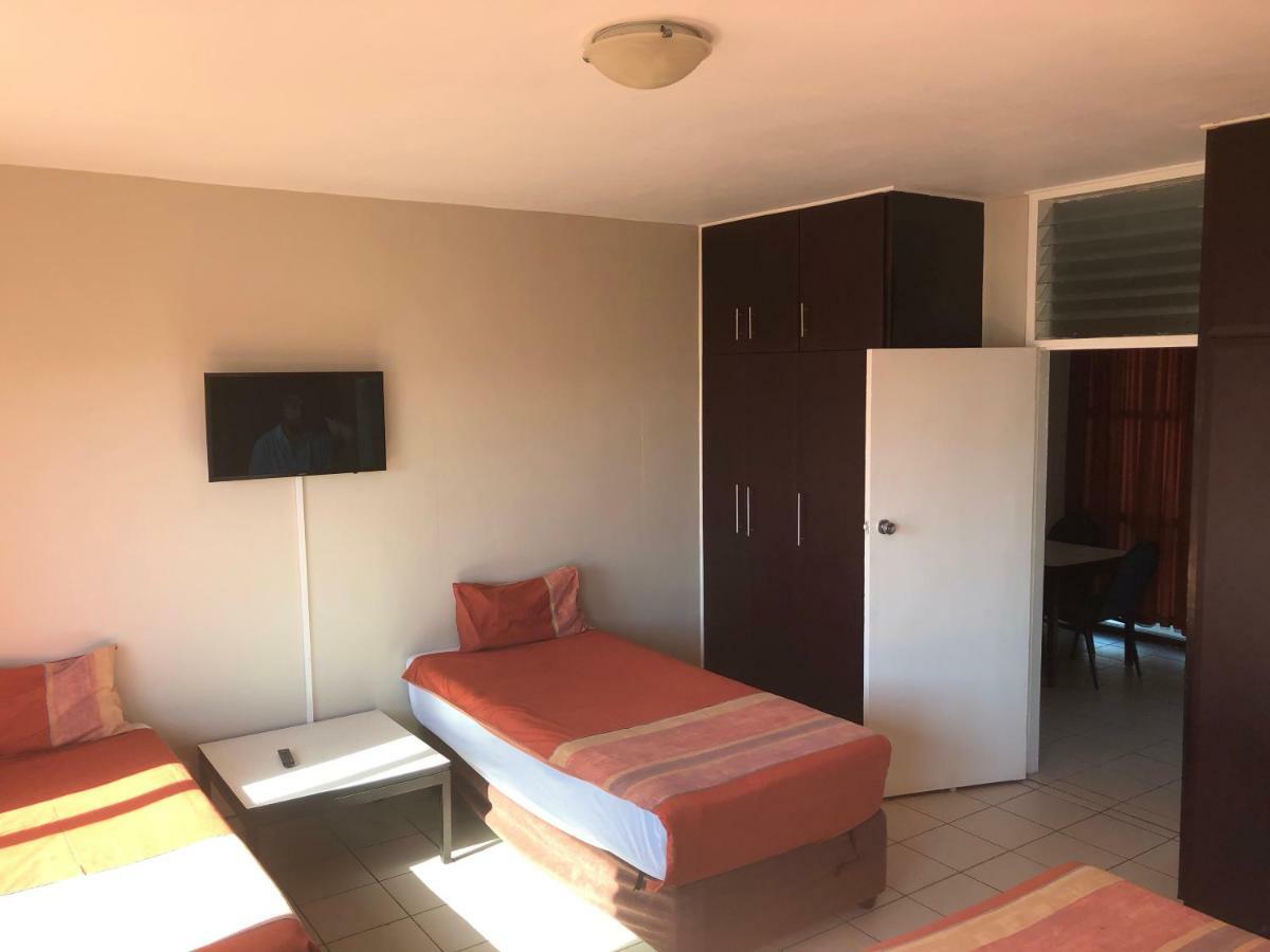 Coastlands Durban Self Catering Holiday Apartments Екстер'єр фото