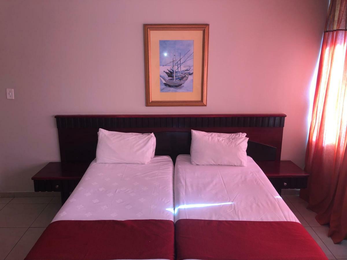 Coastlands Durban Self Catering Holiday Apartments Екстер'єр фото